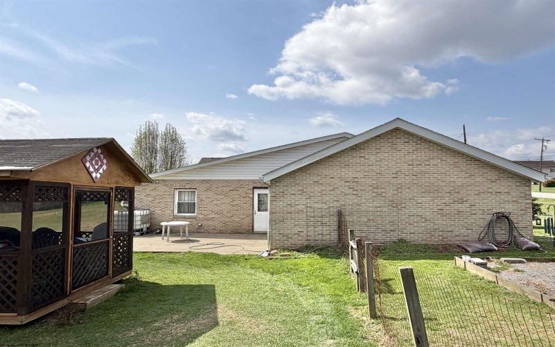 2654 Hood Avenue, Shinnston, West Virginia 26431, 3 Bedrooms Bedrooms, 8 Rooms Rooms,2 BathroomsBathrooms,Single Family Detached,For Sale,Hood,10164044