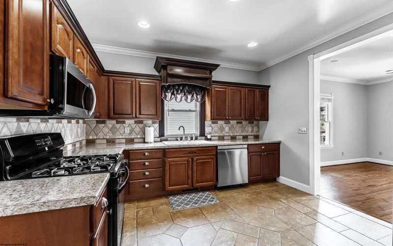 1337 Sabraton Avenue, Morgantown, West Virginia 26505, 2 Bedrooms Bedrooms, 8 Rooms Rooms,3 BathroomsBathrooms,Single Family Detached,For Sale,Sabraton,10164055 1337 Sabraton Avenue, Morgantown, West Virginia 26505, 2 Bedrooms Bedrooms, 8 Rooms Rooms,3 BathroomsBathrooms,Single Family Detached,For Sale,Sabraton,10164055