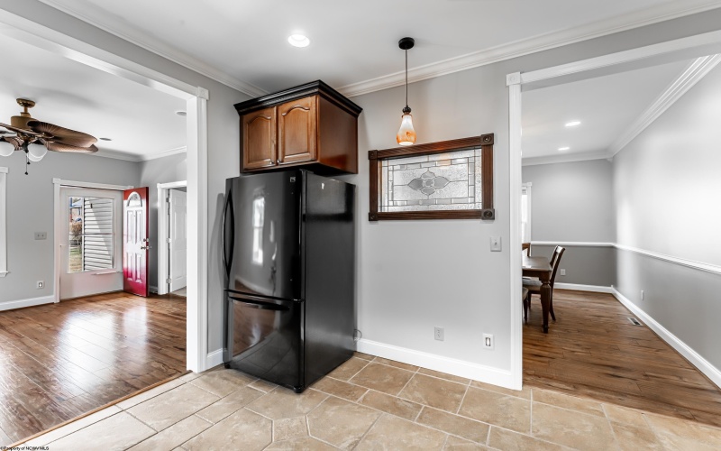 1337 Sabraton Avenue, Morgantown, West Virginia 26505, 2 Bedrooms Bedrooms, 8 Rooms Rooms,3 BathroomsBathrooms,Single Family Detached,For Sale,Sabraton,10164055 1337 Sabraton Avenue, Morgantown, West Virginia 26505, 2 Bedrooms Bedrooms, 8 Rooms Rooms,3 BathroomsBathrooms,Single Family Detached,For Sale,Sabraton,10164055