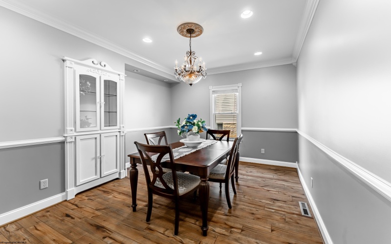 1337 Sabraton Avenue, Morgantown, West Virginia 26505, 2 Bedrooms Bedrooms, 8 Rooms Rooms,3 BathroomsBathrooms,Single Family Detached,For Sale,Sabraton,10164055 1337 Sabraton Avenue, Morgantown, West Virginia 26505, 2 Bedrooms Bedrooms, 8 Rooms Rooms,3 BathroomsBathrooms,Single Family Detached,For Sale,Sabraton,10164055