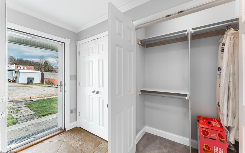 1337 Sabraton Avenue, Morgantown, West Virginia 26505, 2 Bedrooms Bedrooms, 8 Rooms Rooms,3 BathroomsBathrooms,Single Family Detached,For Sale,Sabraton,10164055 1337 Sabraton Avenue, Morgantown, West Virginia 26505, 2 Bedrooms Bedrooms, 8 Rooms Rooms,3 BathroomsBathrooms,Single Family Detached,For Sale,Sabraton,10164055