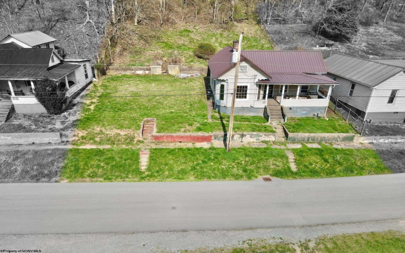 356 Broad Street, Weston, West Virginia 26452, 4 Bedrooms Bedrooms, 7 Rooms Rooms,1 BathroomBathrooms,Single Family Detached,For Sale,Broad,10164054