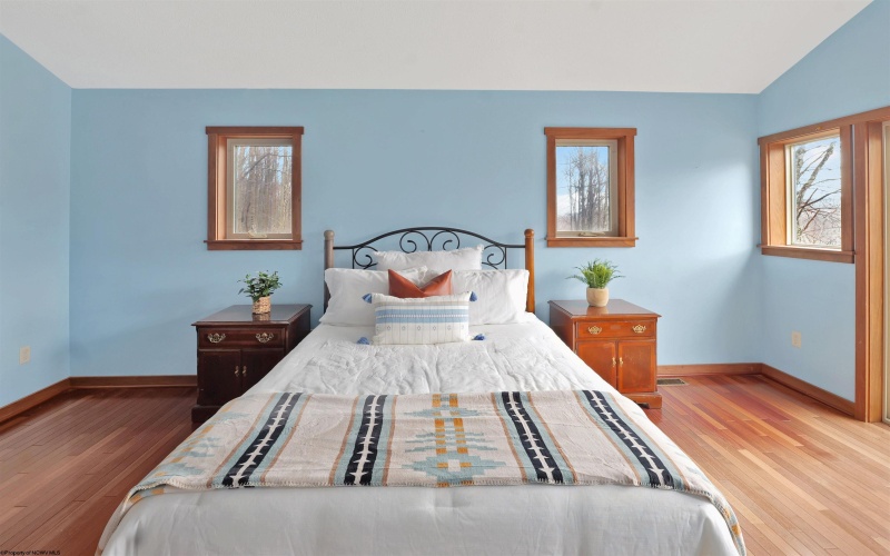 18 Catbird Lane, Terra Alta, West Virginia 26764, 3 Bedrooms Bedrooms, 11 Rooms Rooms,3 BathroomsBathrooms,Single Family Detached,For Sale,Catbird,10164051