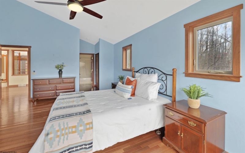 18 Catbird Lane, Terra Alta, West Virginia 26764, 3 Bedrooms Bedrooms, 11 Rooms Rooms,3 BathroomsBathrooms,Single Family Detached,For Sale,Catbird,10164051