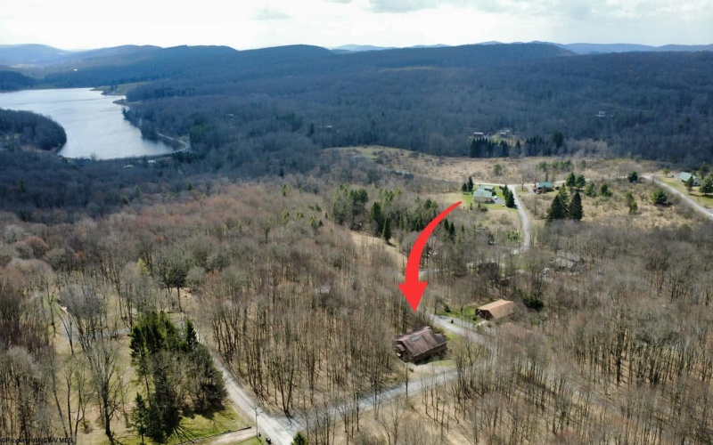 18 Catbird Lane, Terra Alta, West Virginia 26764, 3 Bedrooms Bedrooms, 11 Rooms Rooms,3 BathroomsBathrooms,Single Family Detached,For Sale,Catbird,10164051