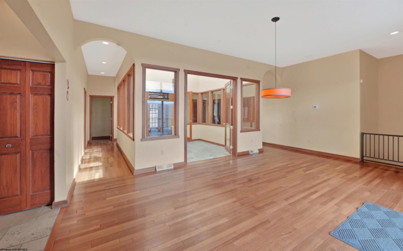 18 Catbird Lane, Terra Alta, West Virginia 26764, 3 Bedrooms Bedrooms, 11 Rooms Rooms,3 BathroomsBathrooms,Single Family Detached,For Sale,Catbird,10164051