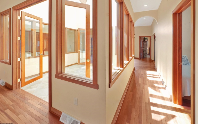 18 Catbird Lane, Terra Alta, West Virginia 26764, 3 Bedrooms Bedrooms, 11 Rooms Rooms,3 BathroomsBathrooms,Single Family Detached,For Sale,Catbird,10164051