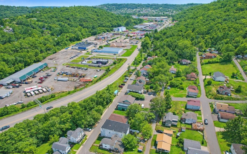 2080 Listravia Avenue, Morgantown, West Virginia 26505, 2 Bedrooms Bedrooms, 8 Rooms Rooms,1 BathroomBathrooms,Single Family Detached,For Sale,Listravia,10164050