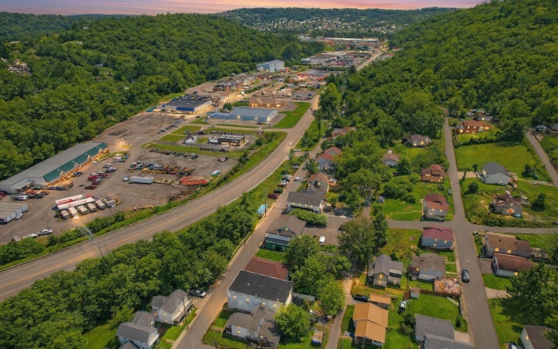 2080 Listravia Avenue, Morgantown, West Virginia 26505, 2 Bedrooms Bedrooms, 8 Rooms Rooms,1 BathroomBathrooms,Single Family Detached,For Sale,Listravia,10164050