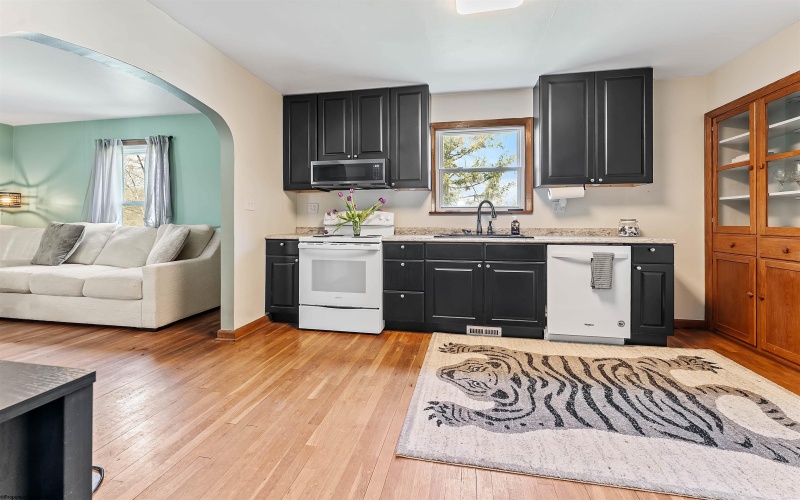 739 Old Monongah Road, Fairmont, West Virginia 26554, 3 Bedrooms Bedrooms, 6 Rooms Rooms,1 BathroomBathrooms,Single Family Detached,For Sale,Old Monongah,10164048 739 Old Monongah Road, Fairmont, West Virginia 26554, 3 Bedrooms Bedrooms, 6 Rooms Rooms,1 BathroomBathrooms,Single Family Detached,For Sale,Old Monongah,10164048