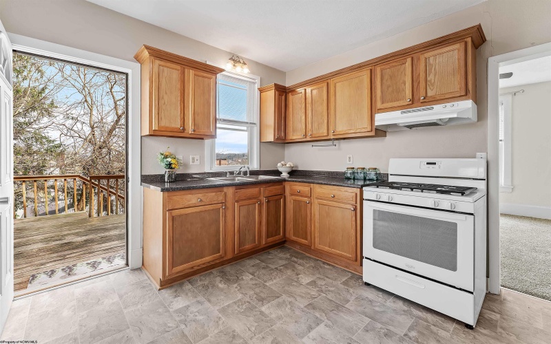 1023 McCoy Street, Fairmont, West Virginia 26554, 2 Bedrooms Bedrooms, 6 Rooms Rooms,1 BathroomBathrooms,Single Family Detached,For Sale,McCoy,10164045