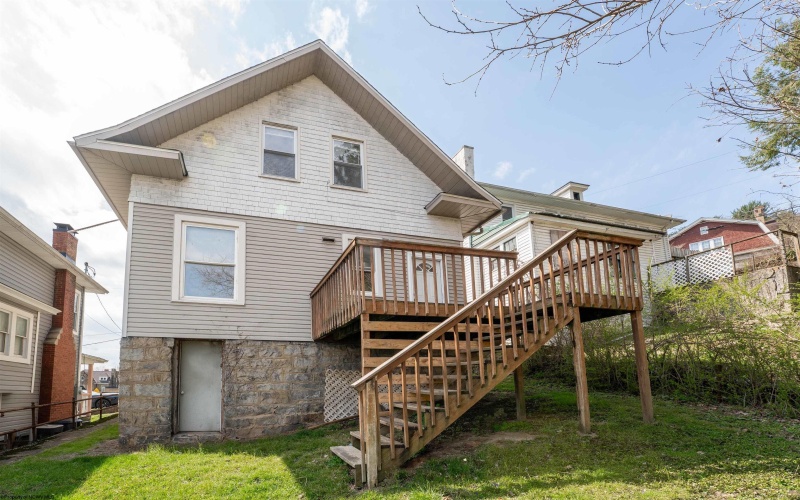 1023 McCoy Street, Fairmont, West Virginia 26554, 2 Bedrooms Bedrooms, 6 Rooms Rooms,1 BathroomBathrooms,Single Family Detached,For Sale,McCoy,10164045