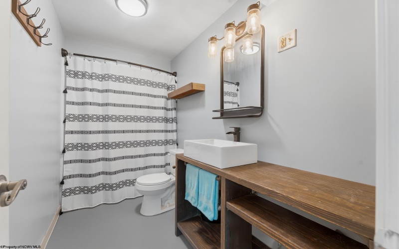 426 Oakmont Court, Morgantown, West Virginia 26527, 3 Bedrooms Bedrooms, 8 Rooms Rooms,3 BathroomsBathrooms,Single Family Detached,For Sale,Oakmont,10164058 426 Oakmont Court, Morgantown, West Virginia 26527, 3 Bedrooms Bedrooms, 8 Rooms Rooms,3 BathroomsBathrooms,Single Family Detached,For Sale,Oakmont,10164058