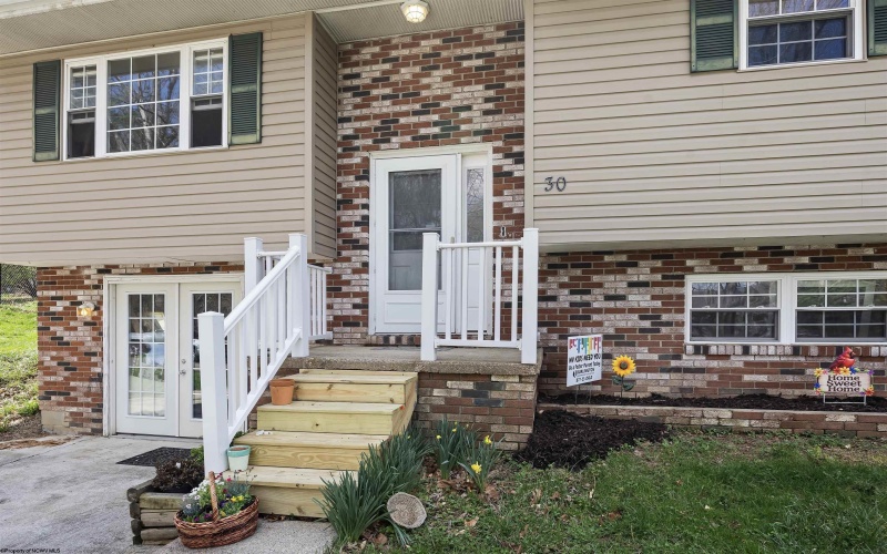 30 Hillside Drive, Buckhannon, West Virginia 26201, 3 Bedrooms Bedrooms, 6 Rooms Rooms,1 BathroomBathrooms,Single Family Detached,For Sale,Hillside,10164057 30 Hillside Drive, Buckhannon, West Virginia 26201, 3 Bedrooms Bedrooms, 6 Rooms Rooms,1 BathroomBathrooms,Single Family Detached,For Sale,Hillside,10164057