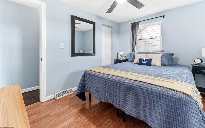 371 Hawk Street, Granville, West Virginia 26534, 2 Bedrooms Bedrooms, 6 Rooms Rooms,2 BathroomsBathrooms,Single Family Detached,For Sale,Hawk,10164065