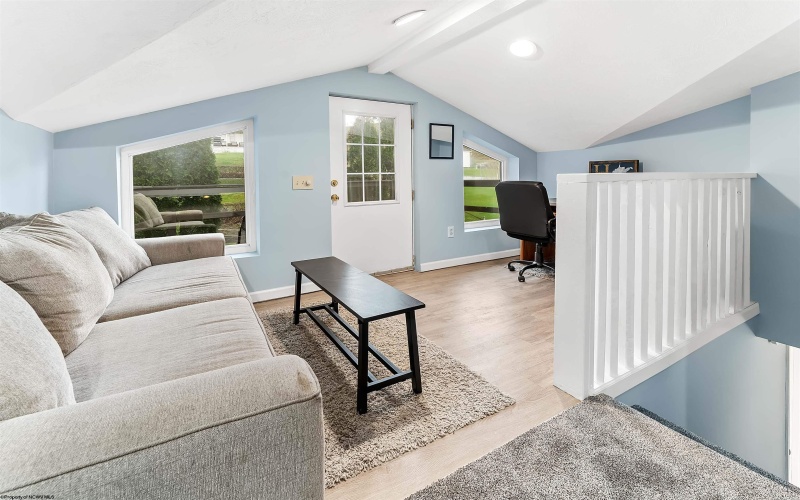 371 Hawk Street, Granville, West Virginia 26534, 2 Bedrooms Bedrooms, 6 Rooms Rooms,2 BathroomsBathrooms,Single Family Detached,For Sale,Hawk,10164065