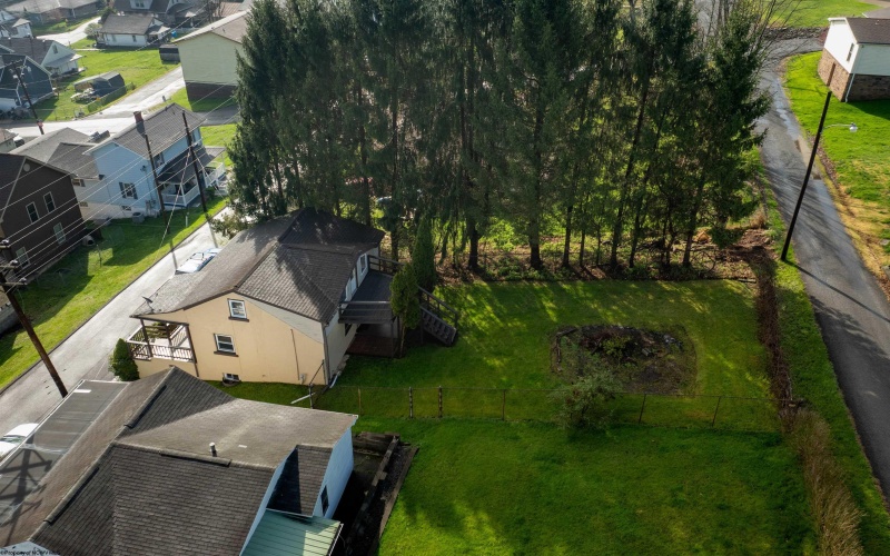 371 Hawk Street, Granville, West Virginia 26534, 2 Bedrooms Bedrooms, 6 Rooms Rooms,2 BathroomsBathrooms,Single Family Detached,For Sale,Hawk,10164065