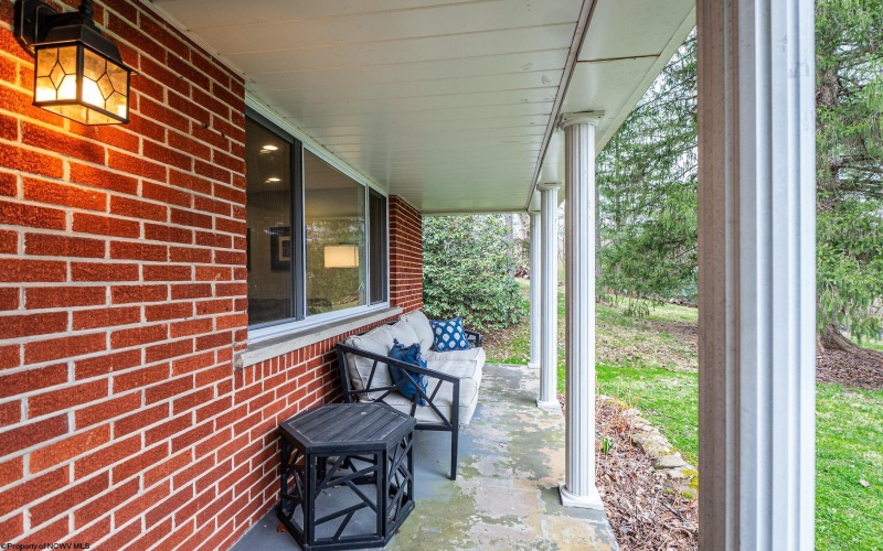 100 Keller Avenue, Fayetteville, West Virginia 25840, 3 Bedrooms Bedrooms, 9 Rooms Rooms,2 BathroomsBathrooms,Single Family Detached,For Sale,Keller,10164064