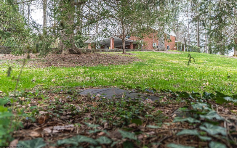 100 Keller Avenue, Fayetteville, West Virginia 25840, 3 Bedrooms Bedrooms, 9 Rooms Rooms,2 BathroomsBathrooms,Single Family Detached,For Sale,Keller,10164064