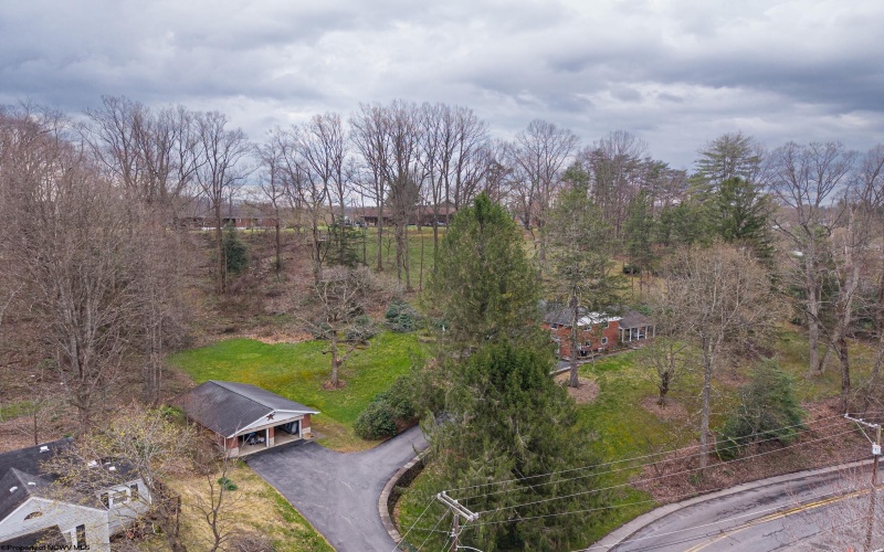 100 Keller Avenue, Fayetteville, West Virginia 25840, 3 Bedrooms Bedrooms, 9 Rooms Rooms,2 BathroomsBathrooms,Single Family Detached,For Sale,Keller,10164064