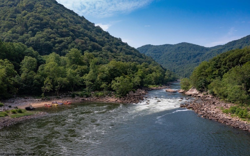 100 Keller Avenue, Fayetteville, West Virginia 25840, 3 Bedrooms Bedrooms, 9 Rooms Rooms,2 BathroomsBathrooms,Single Family Detached,For Sale,Keller,10164064