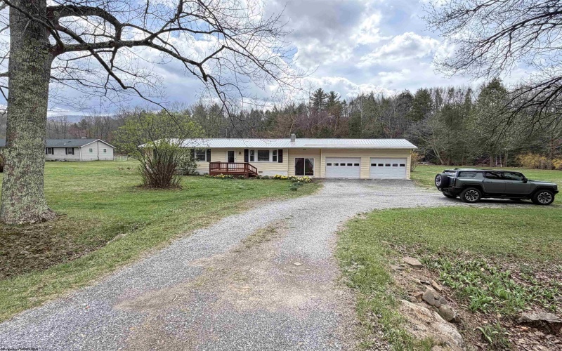 80 Appalachian Highway, Dryfork, West Virginia 26263, 3 Bedrooms Bedrooms, 7 Rooms Rooms,1 BathroomBathrooms,Single Family Detached,For Sale,Appalachian,10164069 80 Appalachian Highway, Dryfork, West Virginia 26263, 3 Bedrooms Bedrooms, 7 Rooms Rooms,1 BathroomBathrooms,Single Family Detached,For Sale,Appalachian,10164069