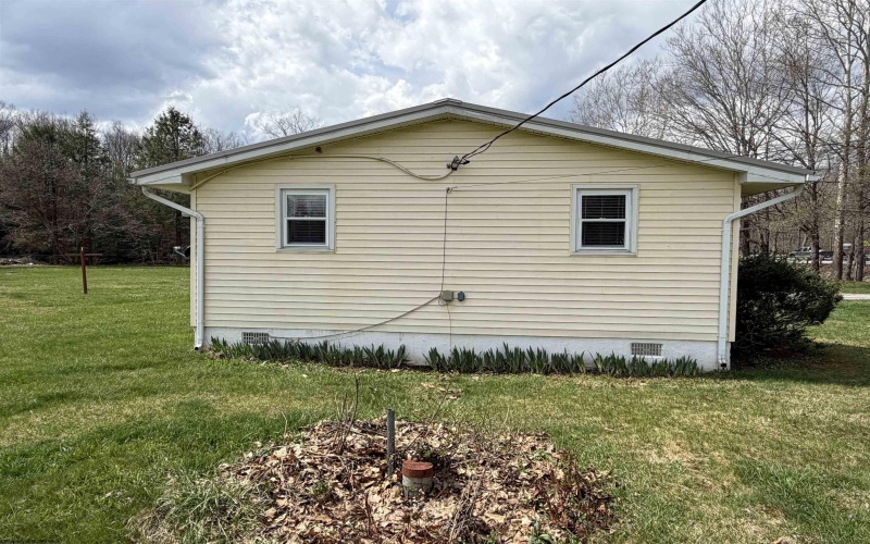 80 Appalachian Highway, Dryfork, West Virginia 26263, 3 Bedrooms Bedrooms, 7 Rooms Rooms,1 BathroomBathrooms,Single Family Detached,For Sale,Appalachian,10164069 80 Appalachian Highway, Dryfork, West Virginia 26263, 3 Bedrooms Bedrooms, 7 Rooms Rooms,1 BathroomBathrooms,Single Family Detached,For Sale,Appalachian,10164069