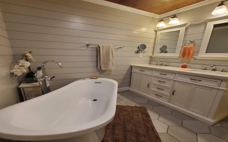 356 Bearhunter Estates, Elkins, West Virginia 26241, 5 Bedrooms Bedrooms, 12 Rooms Rooms,3 BathroomsBathrooms,Single Family Detached,For Sale,Bearhunter,10164068 356 Bearhunter Estates, Elkins, West Virginia 26241, 5 Bedrooms Bedrooms, 12 Rooms Rooms,3 BathroomsBathrooms,Single Family Detached,For Sale,Bearhunter,10164068