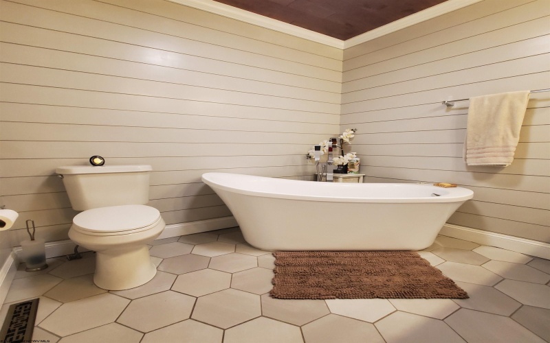 356 Bearhunter Estates, Elkins, West Virginia 26241, 5 Bedrooms Bedrooms, 12 Rooms Rooms,3 BathroomsBathrooms,Single Family Detached,For Sale,Bearhunter,10164068 356 Bearhunter Estates, Elkins, West Virginia 26241, 5 Bedrooms Bedrooms, 12 Rooms Rooms,3 BathroomsBathrooms,Single Family Detached,For Sale,Bearhunter,10164068