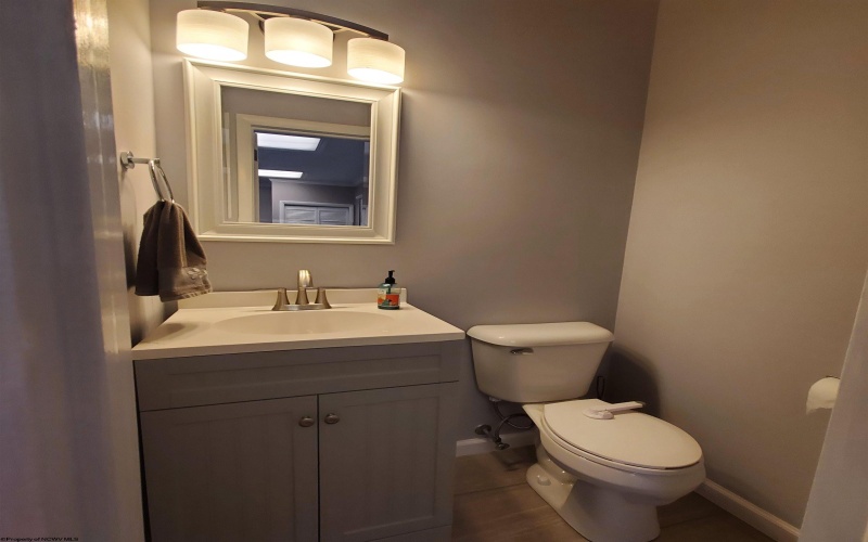 356 Bearhunter Estates, Elkins, West Virginia 26241, 5 Bedrooms Bedrooms, 12 Rooms Rooms,3 BathroomsBathrooms,Single Family Detached,For Sale,Bearhunter,10164068 356 Bearhunter Estates, Elkins, West Virginia 26241, 5 Bedrooms Bedrooms, 12 Rooms Rooms,3 BathroomsBathrooms,Single Family Detached,For Sale,Bearhunter,10164068