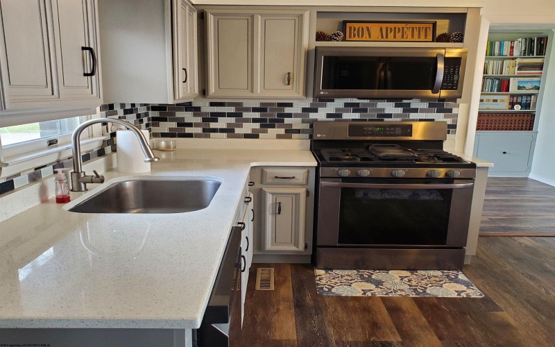 356 Bearhunter Estates, Elkins, West Virginia 26241, 5 Bedrooms Bedrooms, 12 Rooms Rooms,3 BathroomsBathrooms,Single Family Detached,For Sale,Bearhunter,10164068 356 Bearhunter Estates, Elkins, West Virginia 26241, 5 Bedrooms Bedrooms, 12 Rooms Rooms,3 BathroomsBathrooms,Single Family Detached,For Sale,Bearhunter,10164068