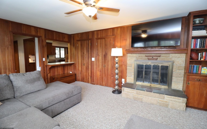 114 High Street, Elkins, West Virginia 26241, 4 Bedrooms Bedrooms, 8 Rooms Rooms,2 BathroomsBathrooms,Single Family Detached,For Sale,High,10164093