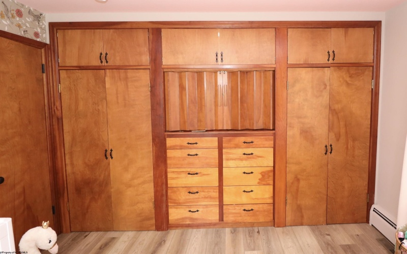 114 High Street, Elkins, West Virginia 26241, 4 Bedrooms Bedrooms, 8 Rooms Rooms,2 BathroomsBathrooms,Single Family Detached,For Sale,High,10164093