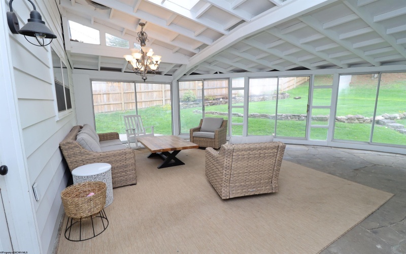 114 High Street, Elkins, West Virginia 26241, 4 Bedrooms Bedrooms, 8 Rooms Rooms,2 BathroomsBathrooms,Single Family Detached,For Sale,High,10164093