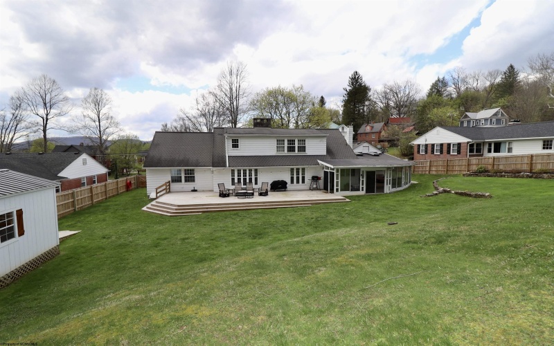 114 High Street, Elkins, West Virginia 26241, 4 Bedrooms Bedrooms, 8 Rooms Rooms,2 BathroomsBathrooms,Single Family Detached,For Sale,High,10164093