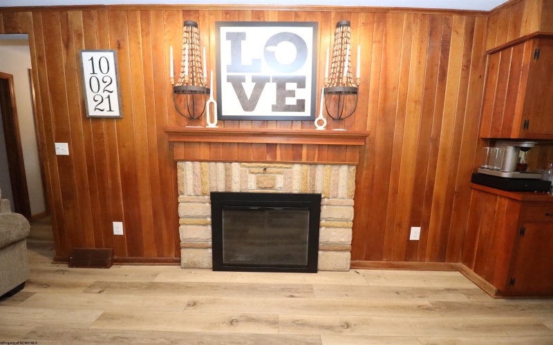 114 High Street, Elkins, West Virginia 26241, 4 Bedrooms Bedrooms, 8 Rooms Rooms,2 BathroomsBathrooms,Single Family Detached,For Sale,High,10164093