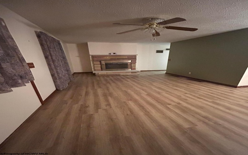 1906 Tallmansville Road, Buckhannon, West Virginia 26201, ,Multi-unit/income,For Sale,Tallmansville,10164077 1906 Tallmansville Road, Buckhannon, West Virginia 26201, ,Multi-unit/income,For Sale,Tallmansville,10164077