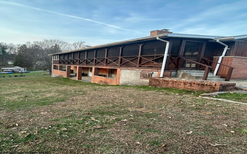 1906 Tallmansville Road, Buckhannon, West Virginia 26201, ,Multi-unit/income,For Sale,Tallmansville,10164077 1906 Tallmansville Road, Buckhannon, West Virginia 26201, ,Multi-unit/income,For Sale,Tallmansville,10164077