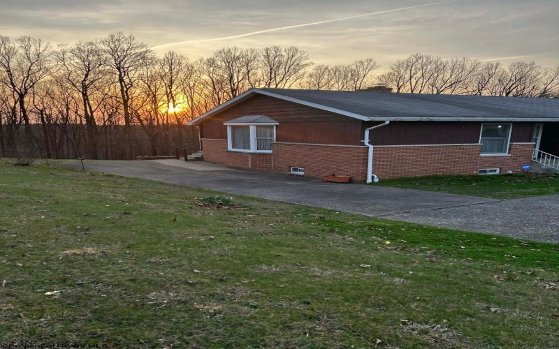 1906 Tallmansville Road, Buckhannon, West Virginia 26201, ,Multi-unit/income,For Sale,Tallmansville,10164077 1906 Tallmansville Road, Buckhannon, West Virginia 26201, ,Multi-unit/income,For Sale,Tallmansville,10164077