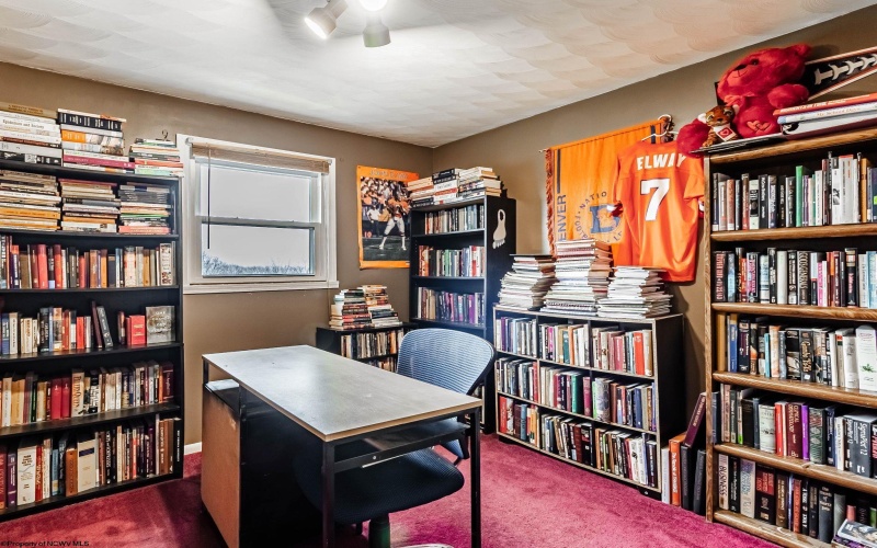 210 Rosedale Hill Road, Maidsville, West Virginia 26541, 3 Bedrooms Bedrooms, 9 Rooms Rooms,2 BathroomsBathrooms,Single Family Detached,For Sale,Rosedale Hill,10164091