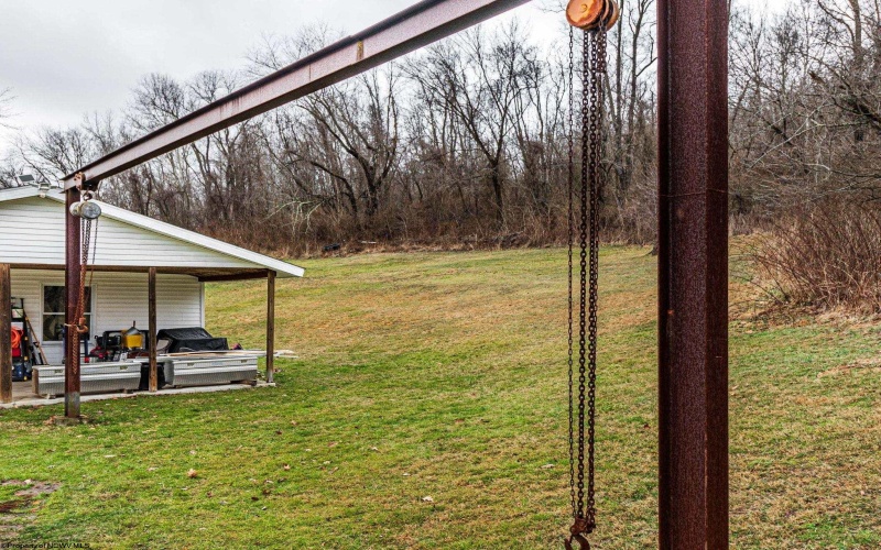 200 Rosedale Hill Road, Maidsville, West Virginia 26541, 1 Bedroom Bedrooms, 5 Rooms Rooms,1 BathroomBathrooms,Single Family Detached,For Sale,Rosedale Hill,10164090