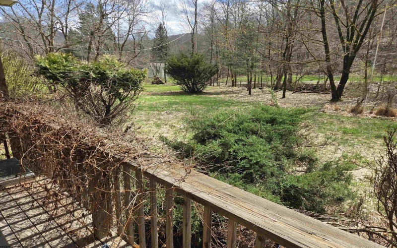 144 Smoke House Road, Parsons, West Virginia 26287, 3 Bedrooms Bedrooms, 6 Rooms Rooms,1 BathroomBathrooms,Single Family Detached,For Sale,Smoke House,10164075