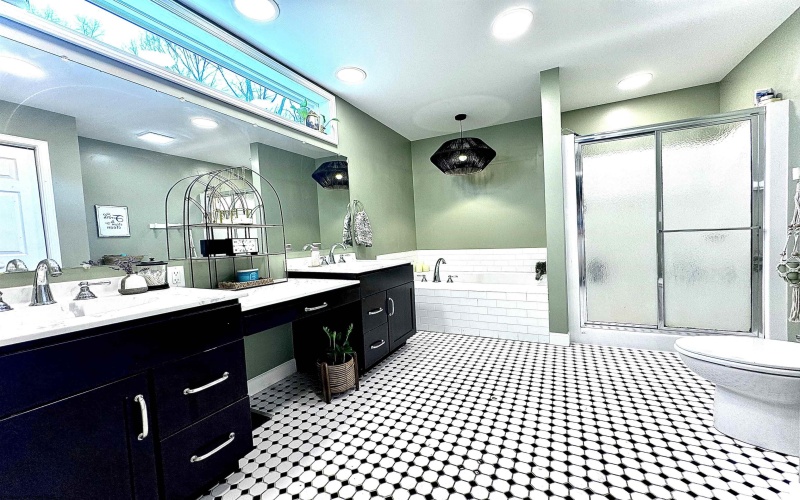 15 Meadow Brooke Drive, Morgantown, West Virginia 26508, 4 Bedrooms Bedrooms, 8 Rooms Rooms,2 BathroomsBathrooms,Single Family Detached,For Sale,Meadow Brooke,10164089