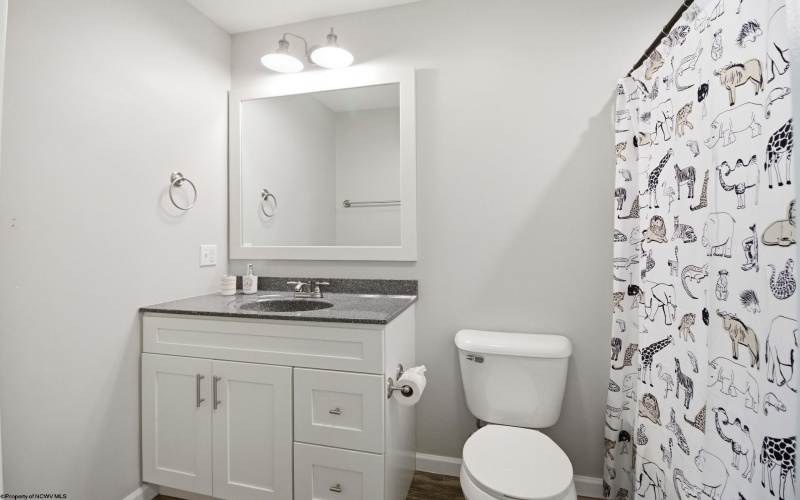 2328 Locust Drive, Fairmont, West Virginia 26554, 4 Bedrooms Bedrooms, 7 Rooms Rooms,3 BathroomsBathrooms,Single Family Detached,For Sale,Locust,10164084