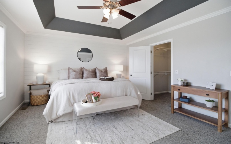 2328 Locust Drive, Fairmont, West Virginia 26554, 4 Bedrooms Bedrooms, 7 Rooms Rooms,3 BathroomsBathrooms,Single Family Detached,For Sale,Locust,10164084