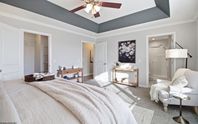 2328 Locust Drive, Fairmont, West Virginia 26554, 4 Bedrooms Bedrooms, 7 Rooms Rooms,3 BathroomsBathrooms,Single Family Detached,For Sale,Locust,10164084