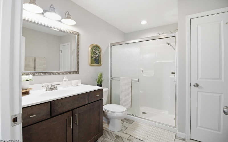 2328 Locust Drive, Fairmont, West Virginia 26554, 4 Bedrooms Bedrooms, 7 Rooms Rooms,3 BathroomsBathrooms,Single Family Detached,For Sale,Locust,10164084