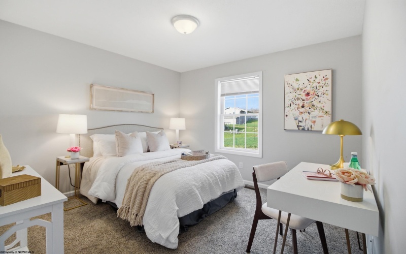 2328 Locust Drive, Fairmont, West Virginia 26554, 4 Bedrooms Bedrooms, 7 Rooms Rooms,3 BathroomsBathrooms,Single Family Detached,For Sale,Locust,10164084