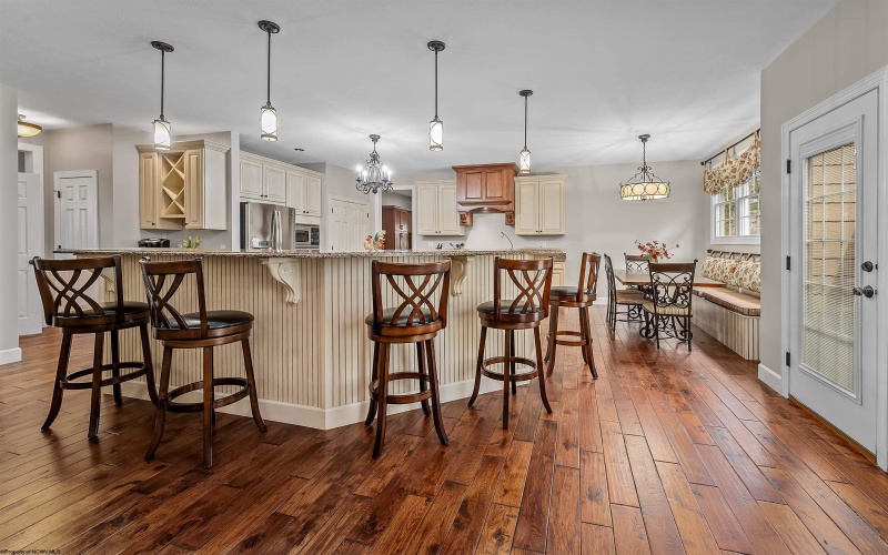 205 Merideth Street, Morgantown, West Virginia 26508, 5 Bedrooms Bedrooms, 11 Rooms Rooms,5 BathroomsBathrooms,Single Family Detached,For Sale,Merideth,10164076