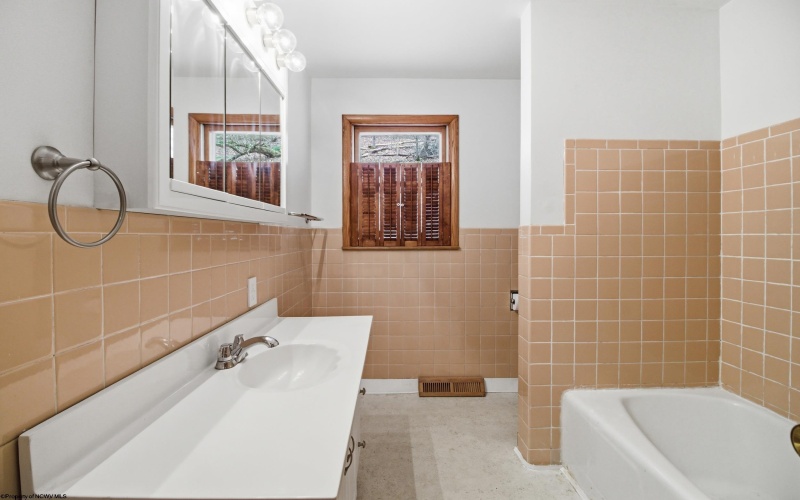 161 Hilltop Drive, Philippi, West Virginia 26416, 3 Bedrooms Bedrooms, 9 Rooms Rooms,2 BathroomsBathrooms,Single Family Detached,For Sale,Hilltop,10164085 161 Hilltop Drive, Philippi, West Virginia 26416, 3 Bedrooms Bedrooms, 9 Rooms Rooms,2 BathroomsBathrooms,Single Family Detached,For Sale,Hilltop,10164085